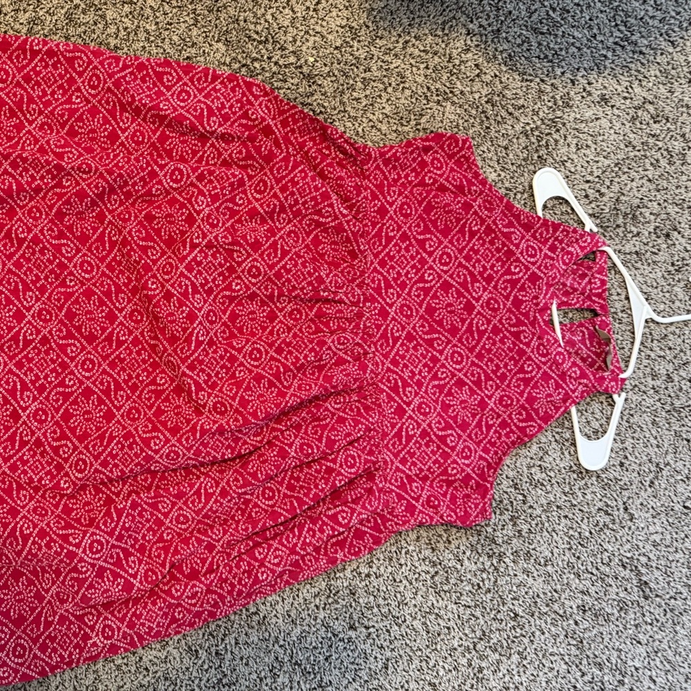 Ideal dress for ladies